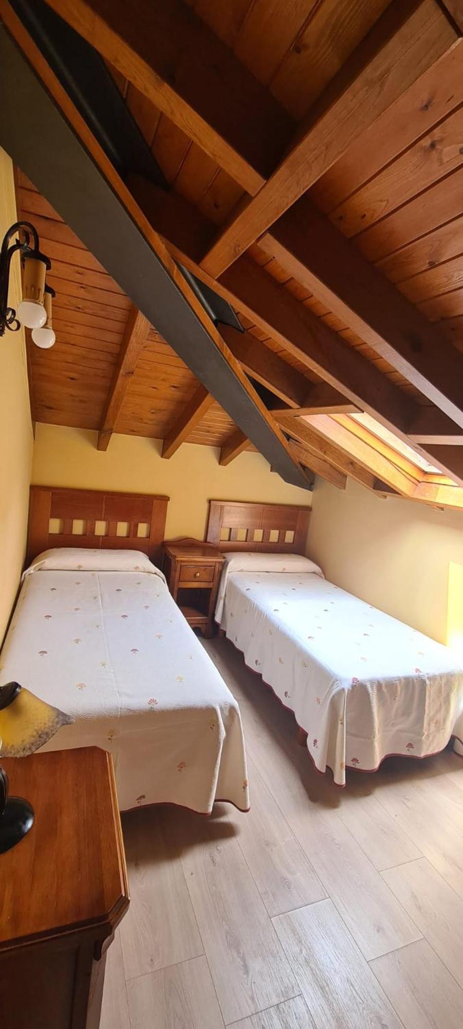 Apartamentos La Corona Carrena de Cabrales Bagian luar foto